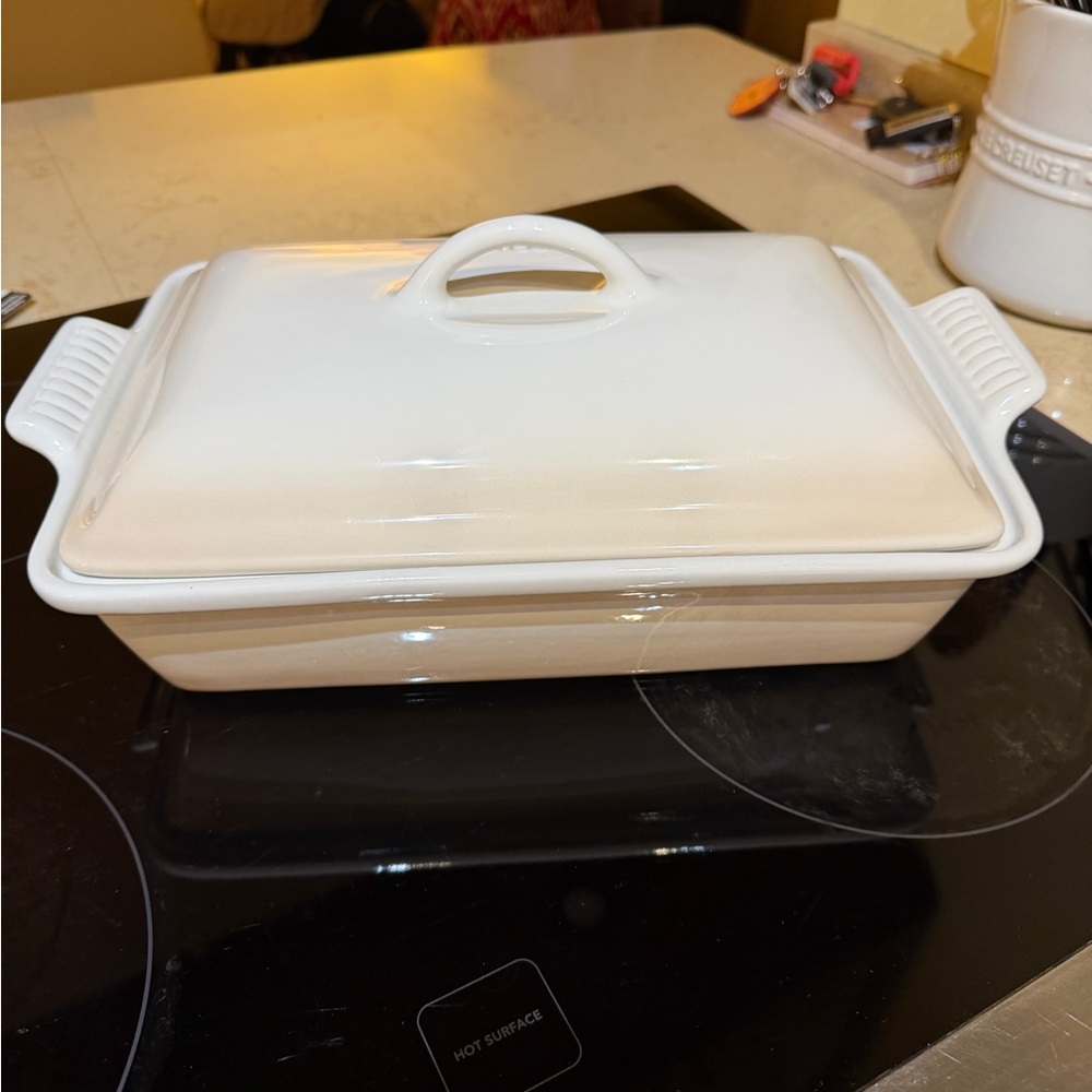 Le Creuset Heritage Stoneware Rectangular Covered Casserole Dish (Never Used!)